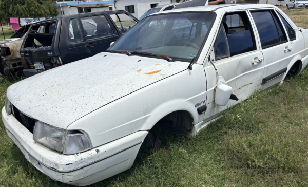 Repuestos de VW Santana por PARTES / REPUESTOS